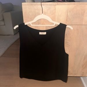 ARITIZA BLACK TOP